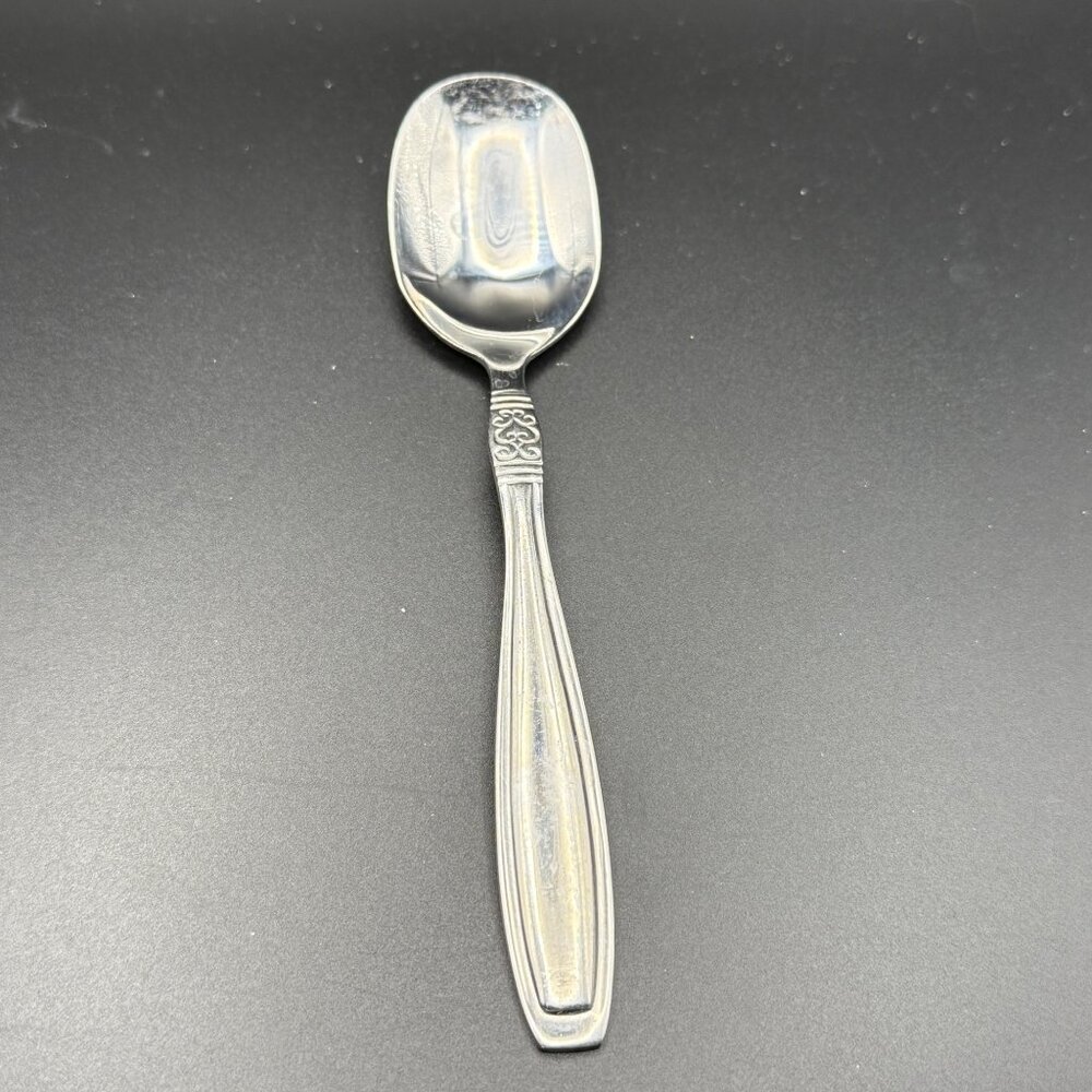 Oneida Vista Stainless Steel Set Of 1 Sugar Spoon 1 Butter Knife VTG Flatware